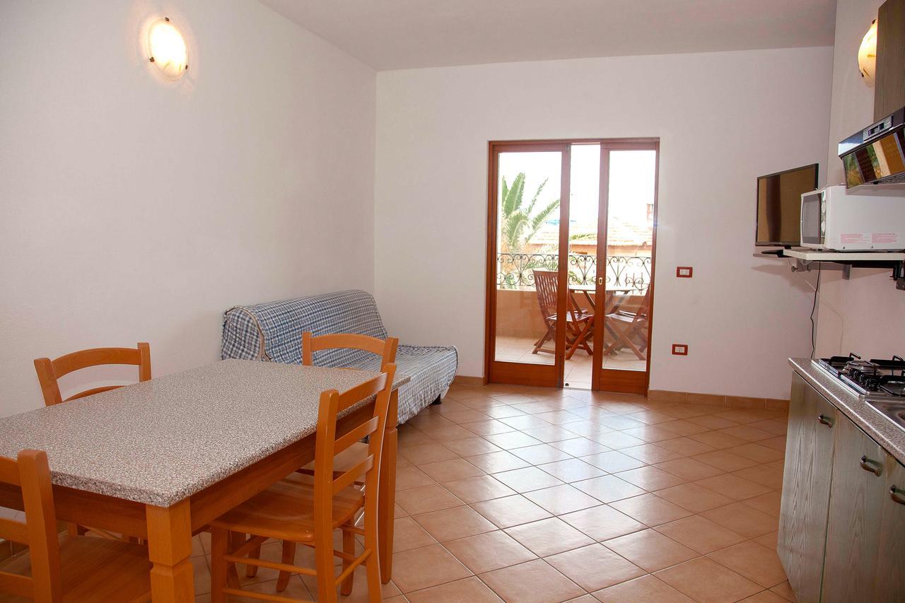 Aparthotel A.I.R. Isola Rossa Borgo Di Mare Exteriér fotografie