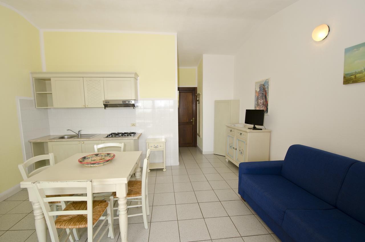 Aparthotel A.I.R. Isola Rossa Borgo Di Mare Exteriér fotografie